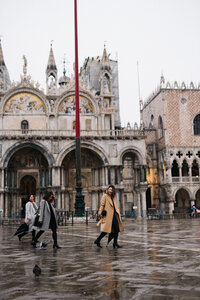 A girl's getaway in Venice