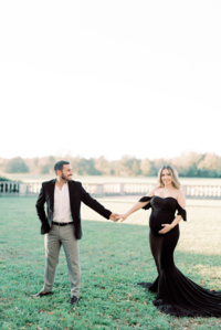 Luxury maternity session at Great Marsh Estate captured by Virginia Photographer Sarah Botta Photography