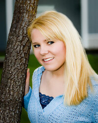 DS1383_Tod Gomes_senior portraits