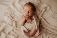 Newborn fotografie door Maud van den Heuvel Photography