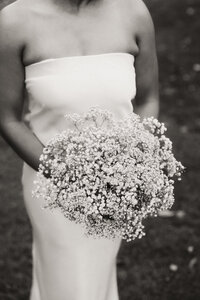 Brides bouquet of flowers