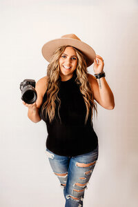 Meet your photographer - Colehearted Photography