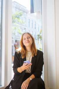 Atelojee: Tamara op telefoon