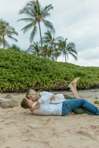 Oahu Couples Photos