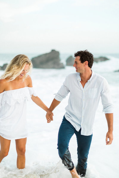 ElizabethMcCravy-EMShop-Rustic White- Couple11