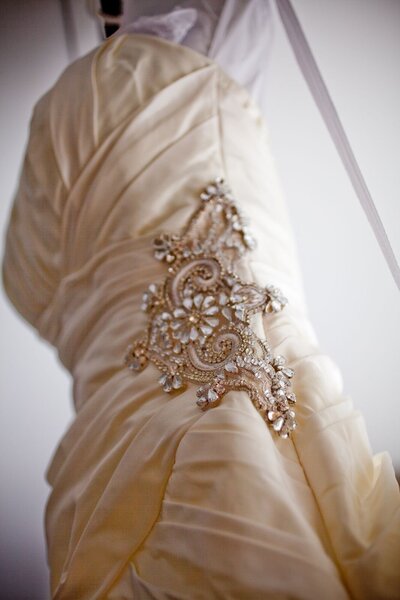 janella wedding dress