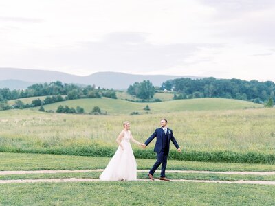 sky_ridge_farm_wedding_photographer_waynesboro_virginia_kate_taylor-679_copy2