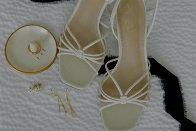 Whispering-Pines-Philadelphia-based-Wedding-Videography_0022_SharpenedWhispering Pines_2.3.1-Softness.jpg
