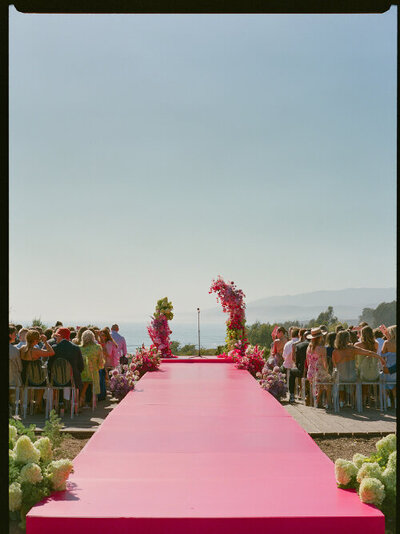 film-photo-colorful-wedding-ceremony-decor