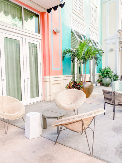 Punchy-Pastels_Social-Squares_Styled-Stock_01410