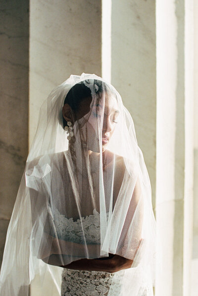 bridal-portrait-veil-wedding-photography
