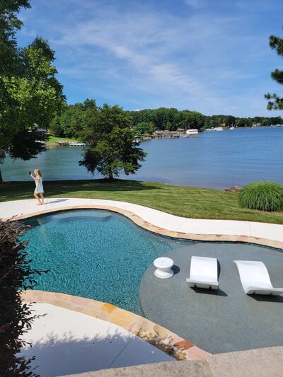 4eccfa83-b532-4378-aca6-e8b8d2d34427