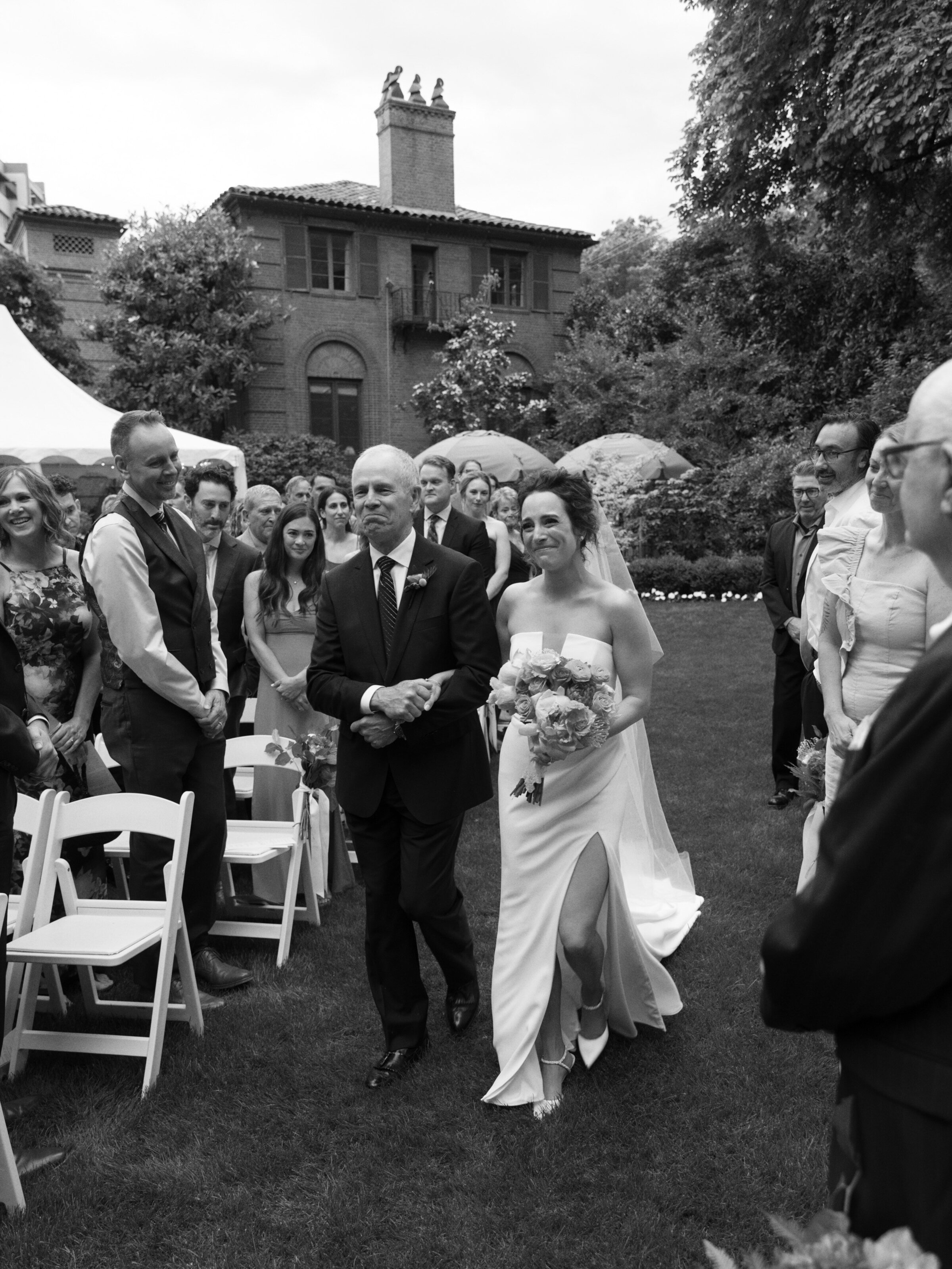 the-town-club-portland-wedding-photographers-the-tenneys-4