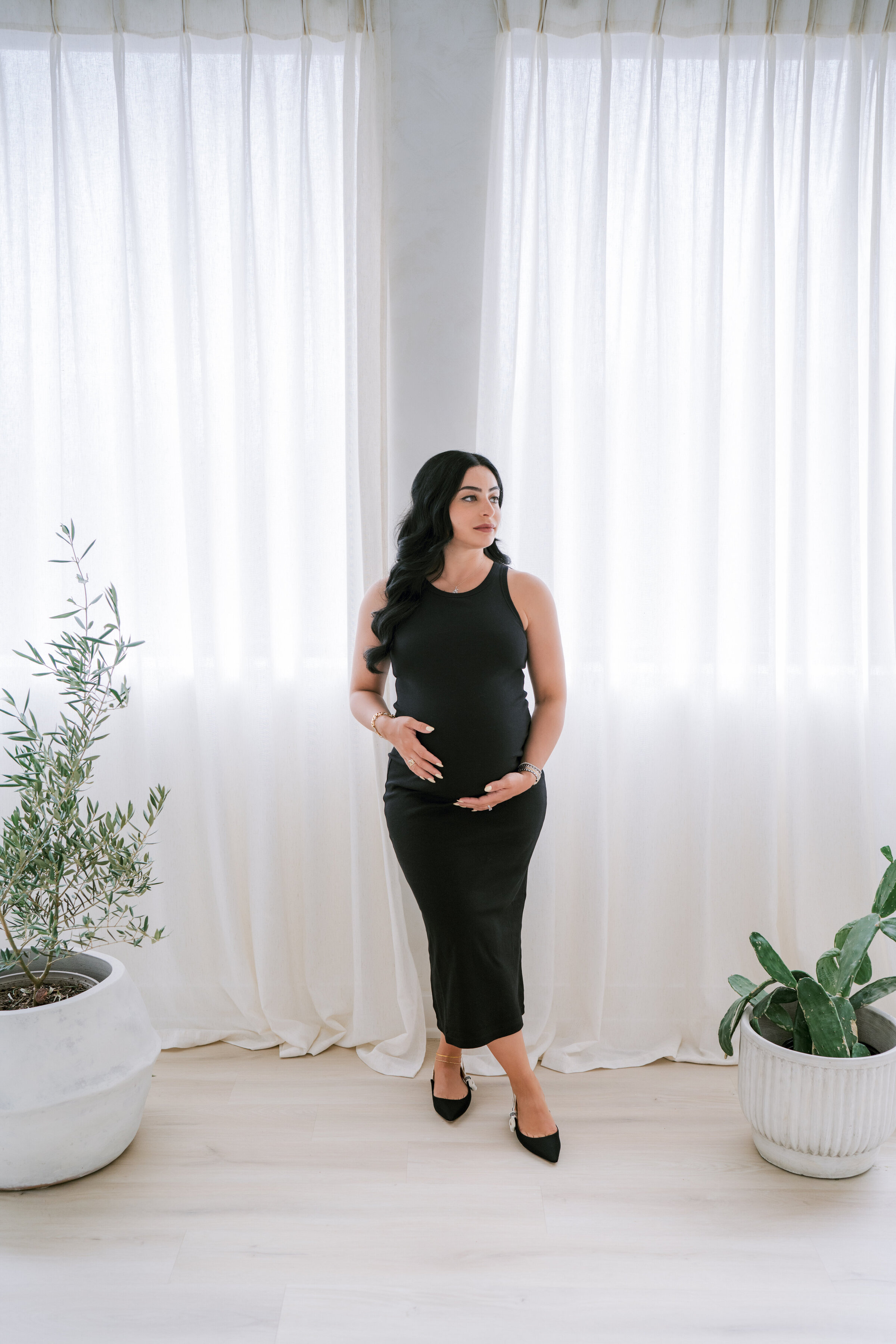 0108 Maternity Portrait Session Ottawa_Photography by Emma_NH