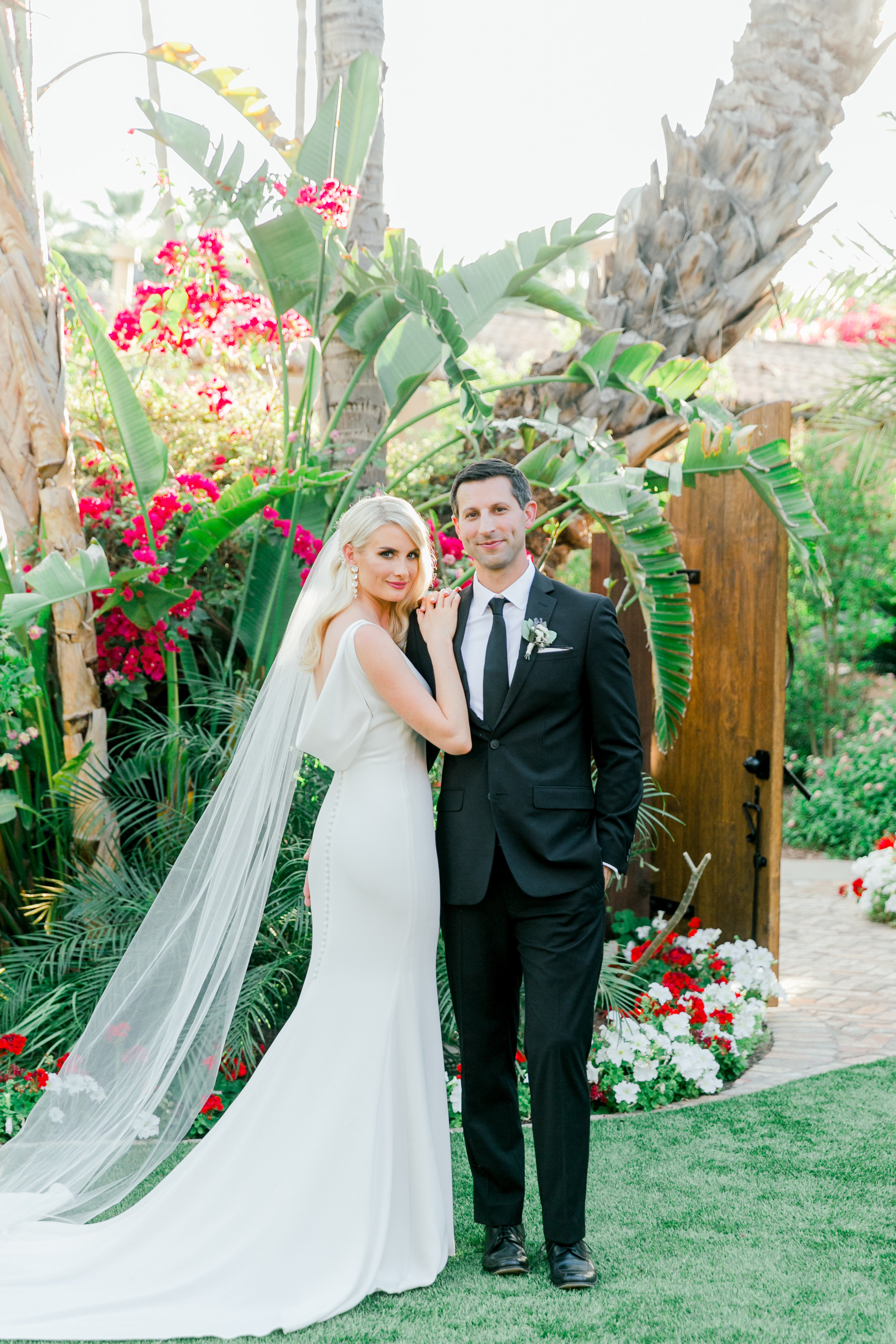 Karlie Colleen Photography - Arizona Wedding - Royal Palms Resort- Alex & Alex-131
