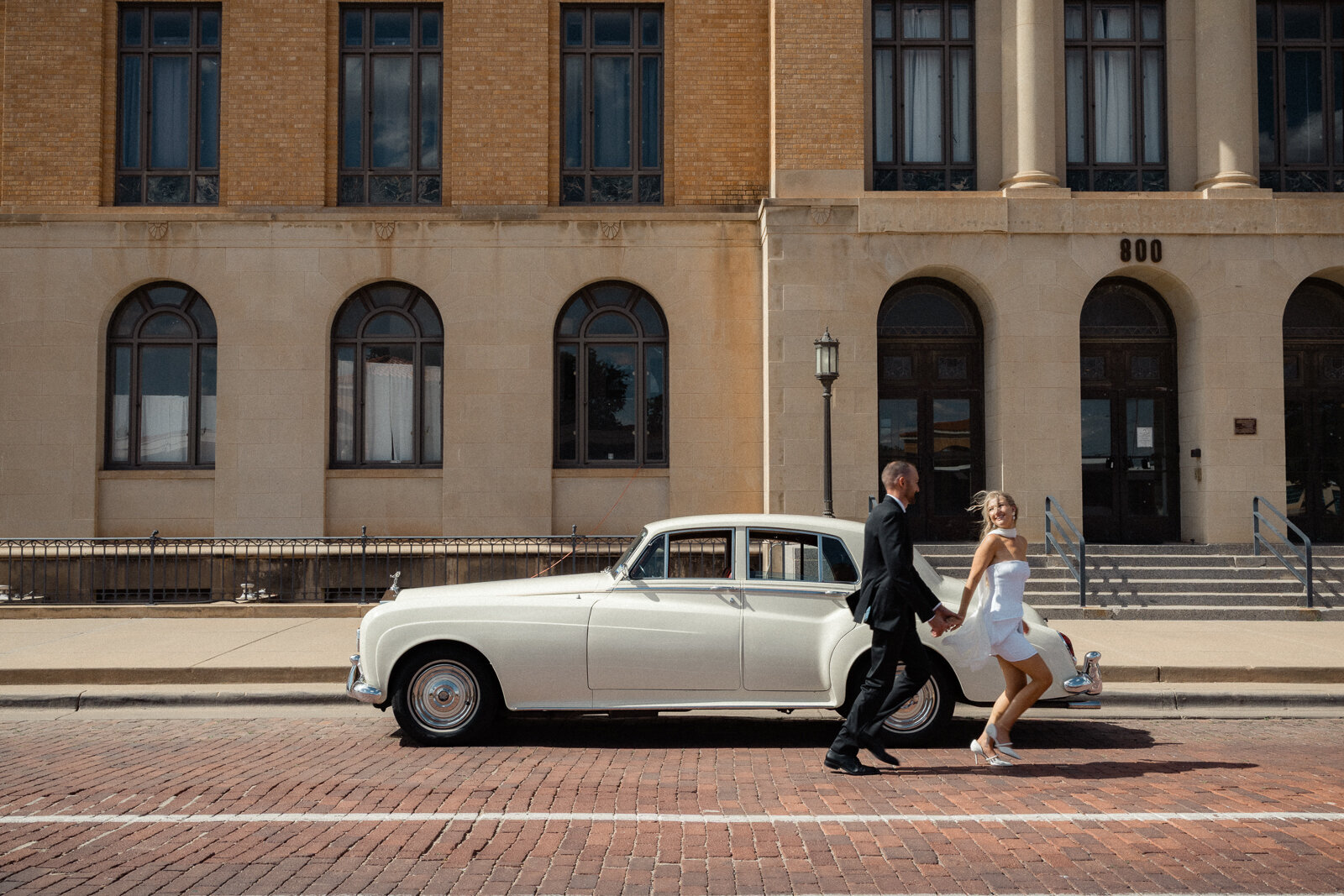 TaylorandColton-lubbockdowntown-wedding-dawnphotoco-148