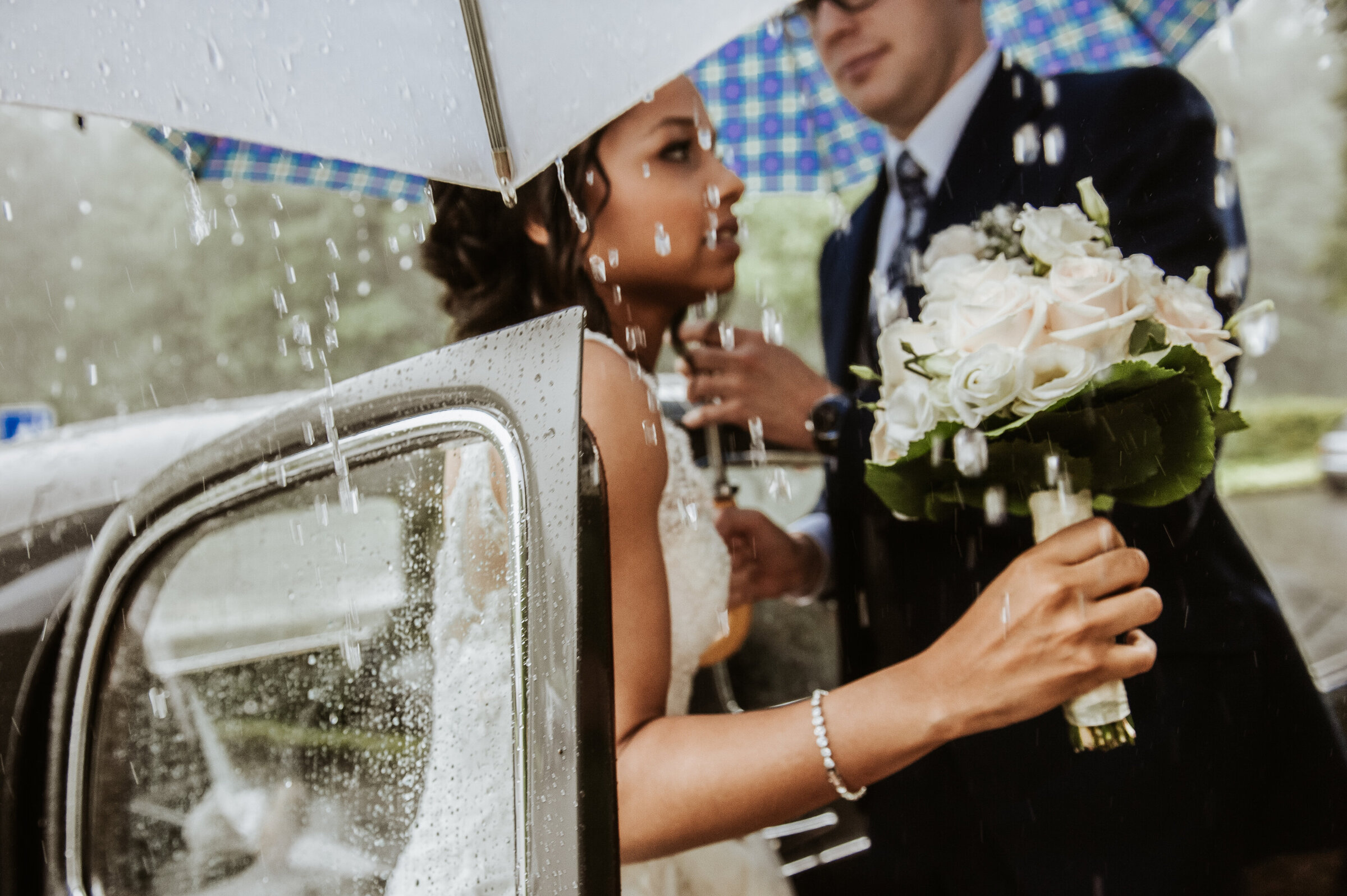 wedding-storytelling-rain-1