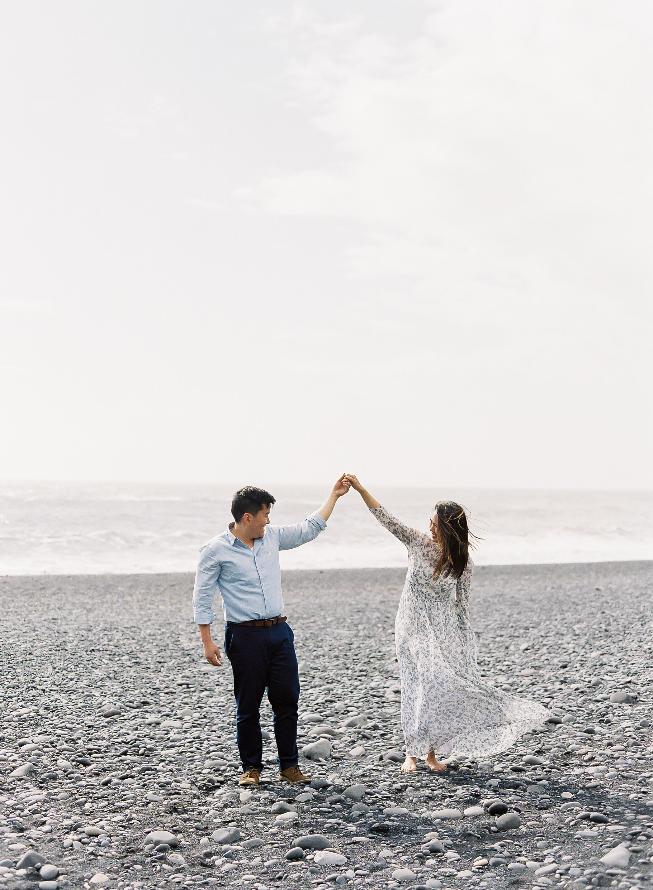 Icealnd Engagemet Session Pre Wedding Session Luxury Destiantion Adventure Photographer Fine Art Film 76