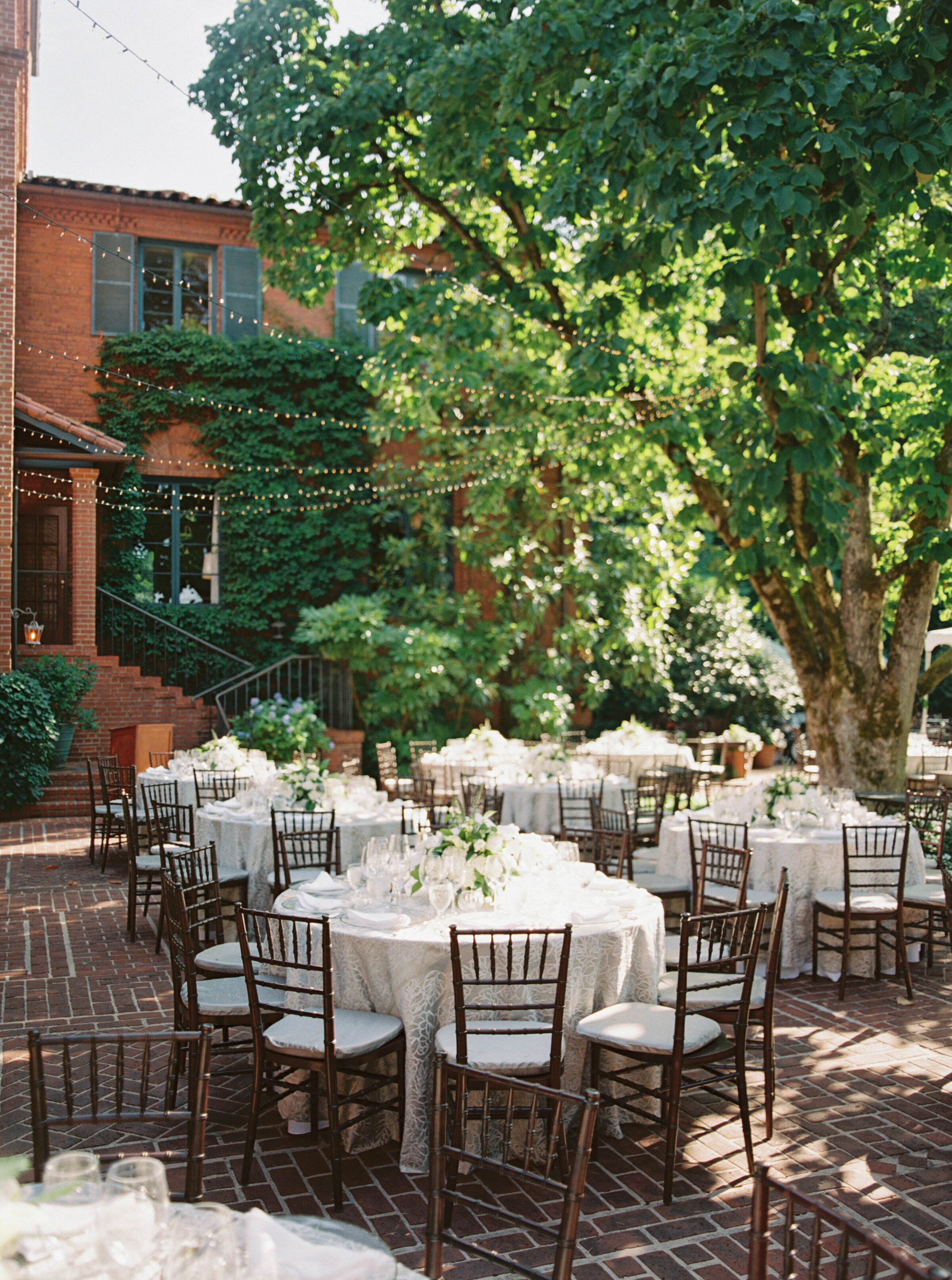 portland-town-club-wedding-inspiration-by-the-tenneys-photography-1