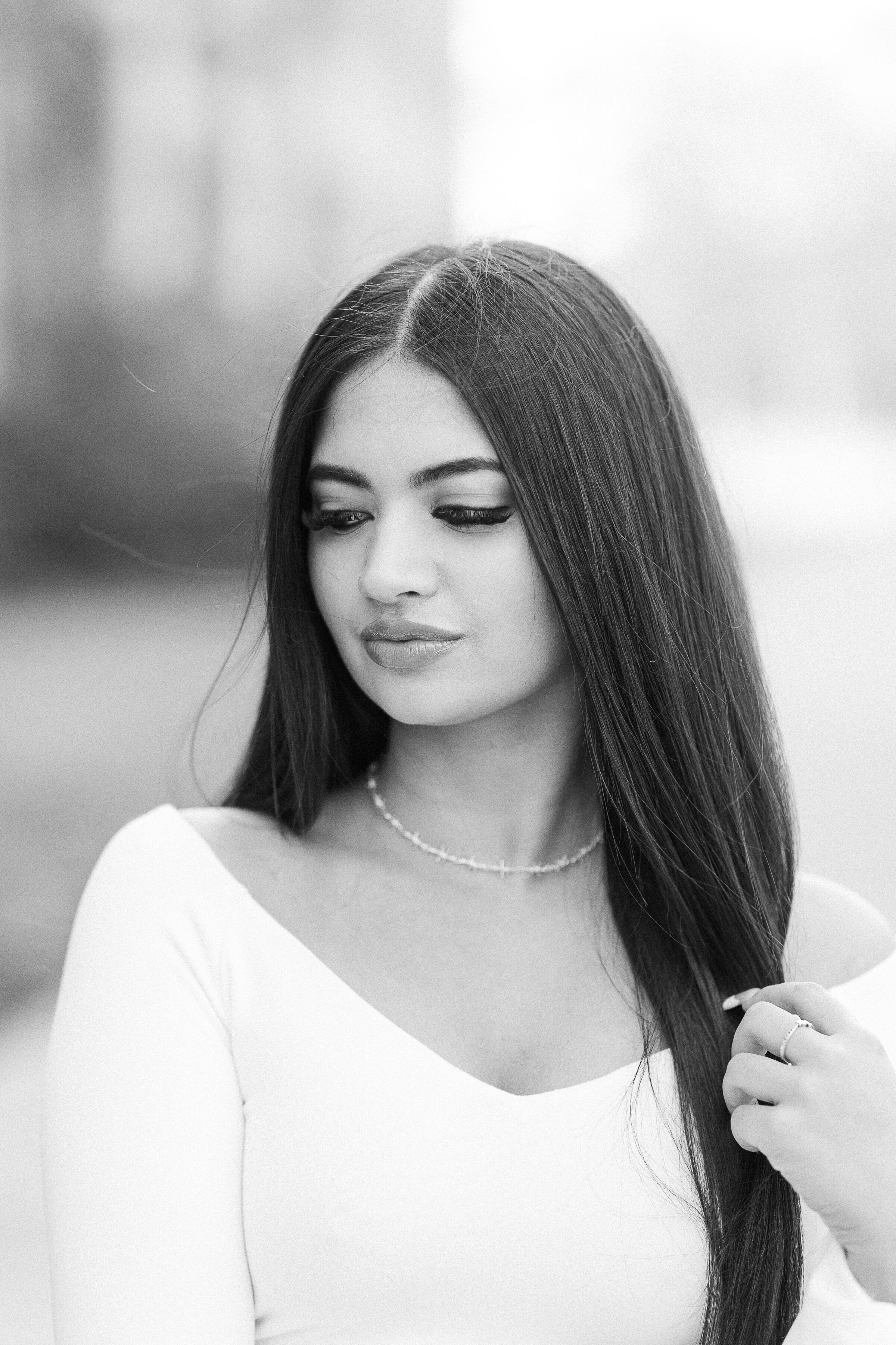 Erica Cline UT colleg graduation 2023 - AMY SIMKUS PHOTOGRAPHY-4