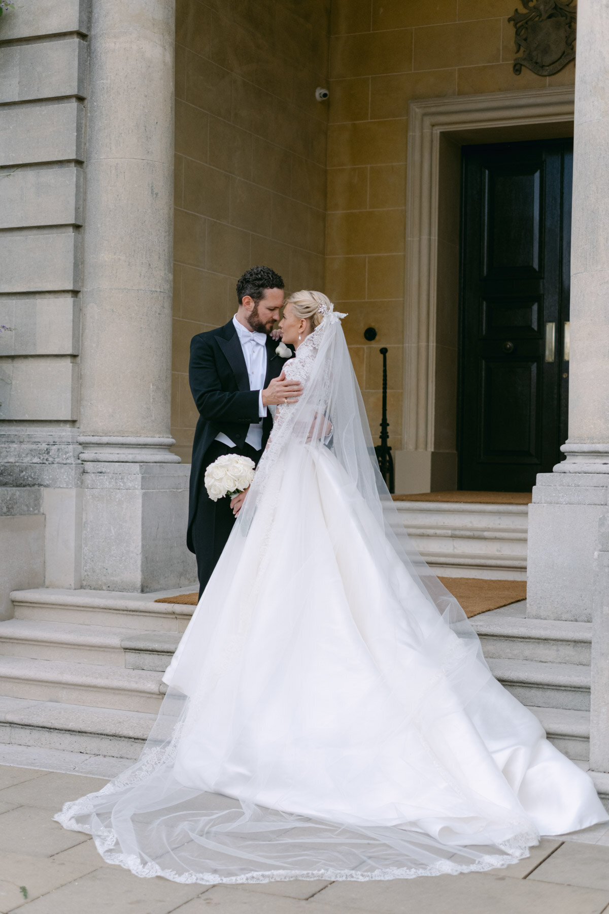 Top UK wedding photographers Charlotte Wise-339