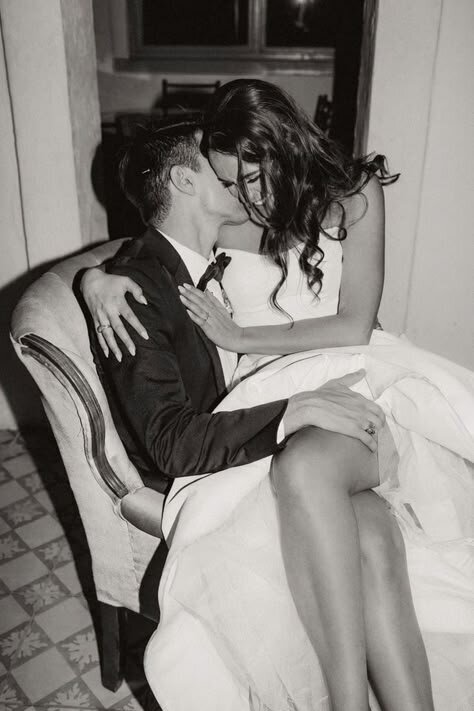 6c2f61982dd4e0bb15452e2a58c4ba6b