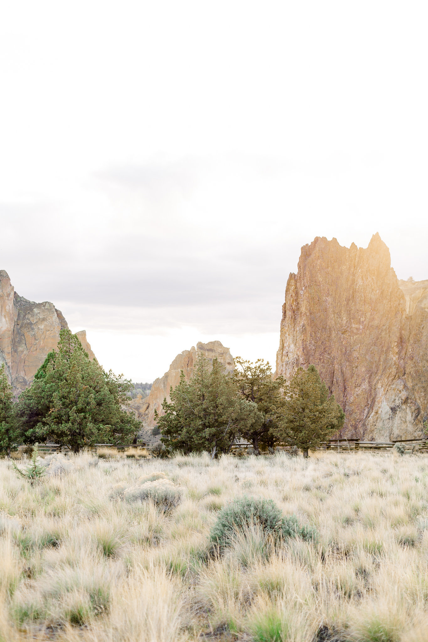 photographe-seance-anniversaire-de-mariage-smith-rock-state-park-oregon-lisa-renault-photographie-wedding-anniversary-session-photographer-68