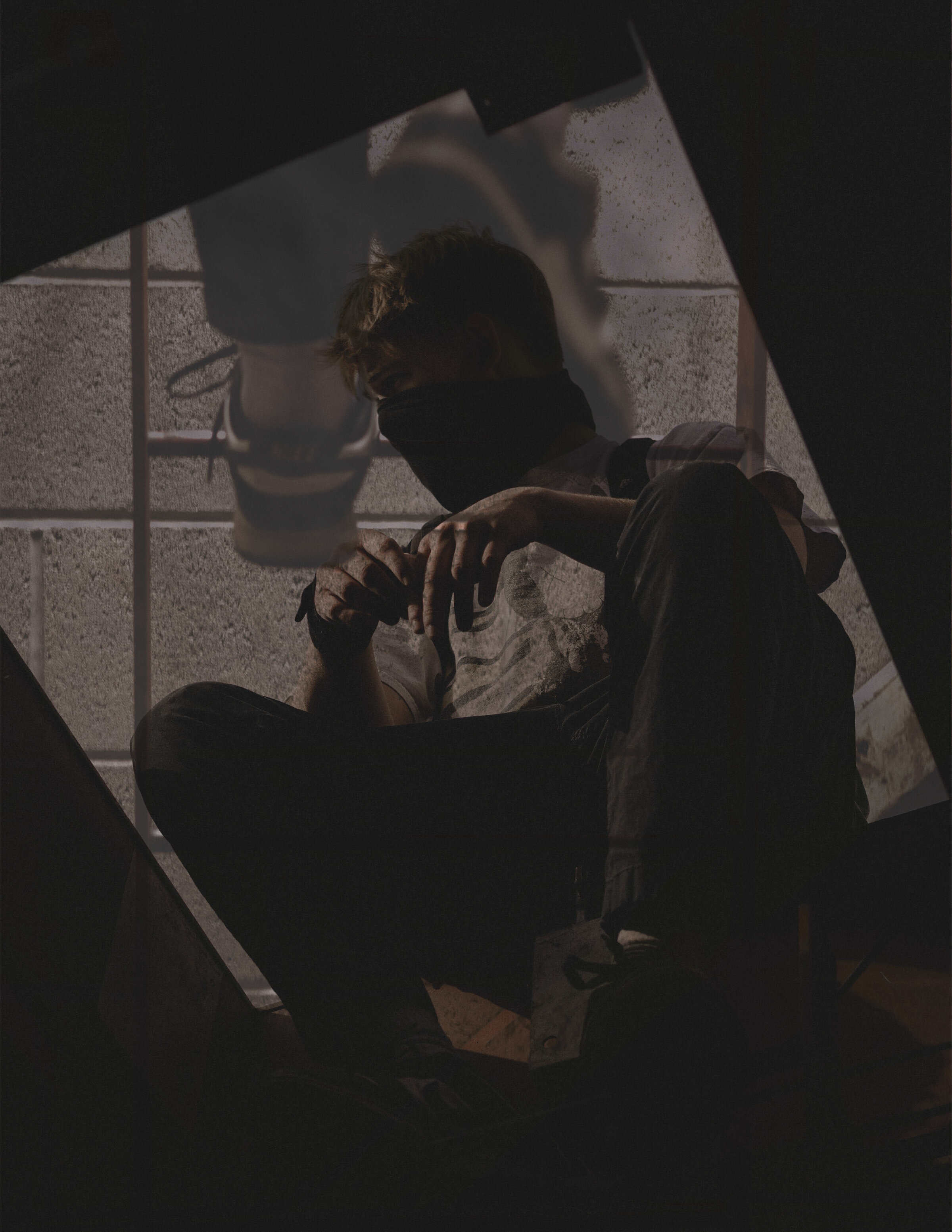 GUND_E19