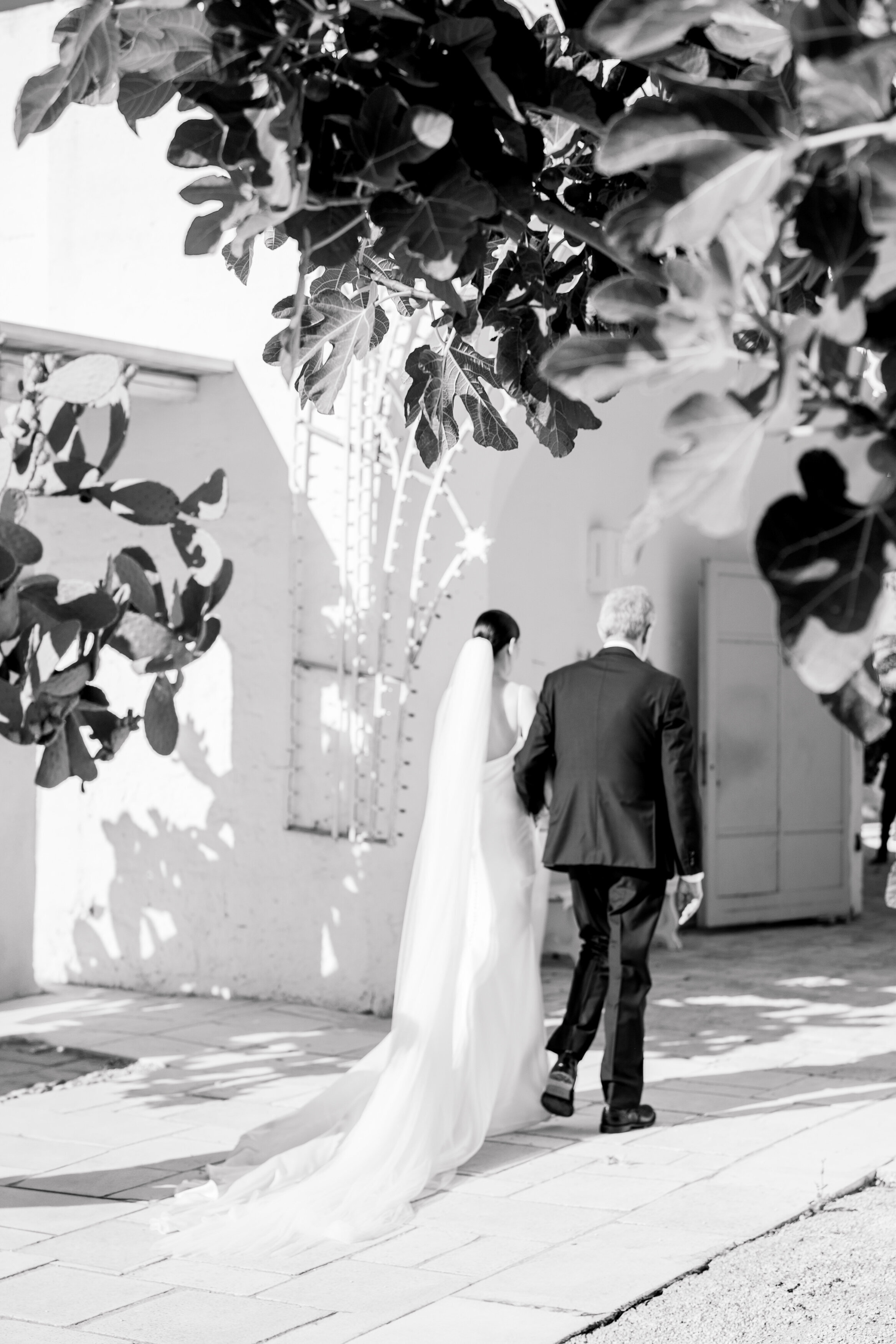 Wedding and Elopement Photographer, black and white image of bride and father