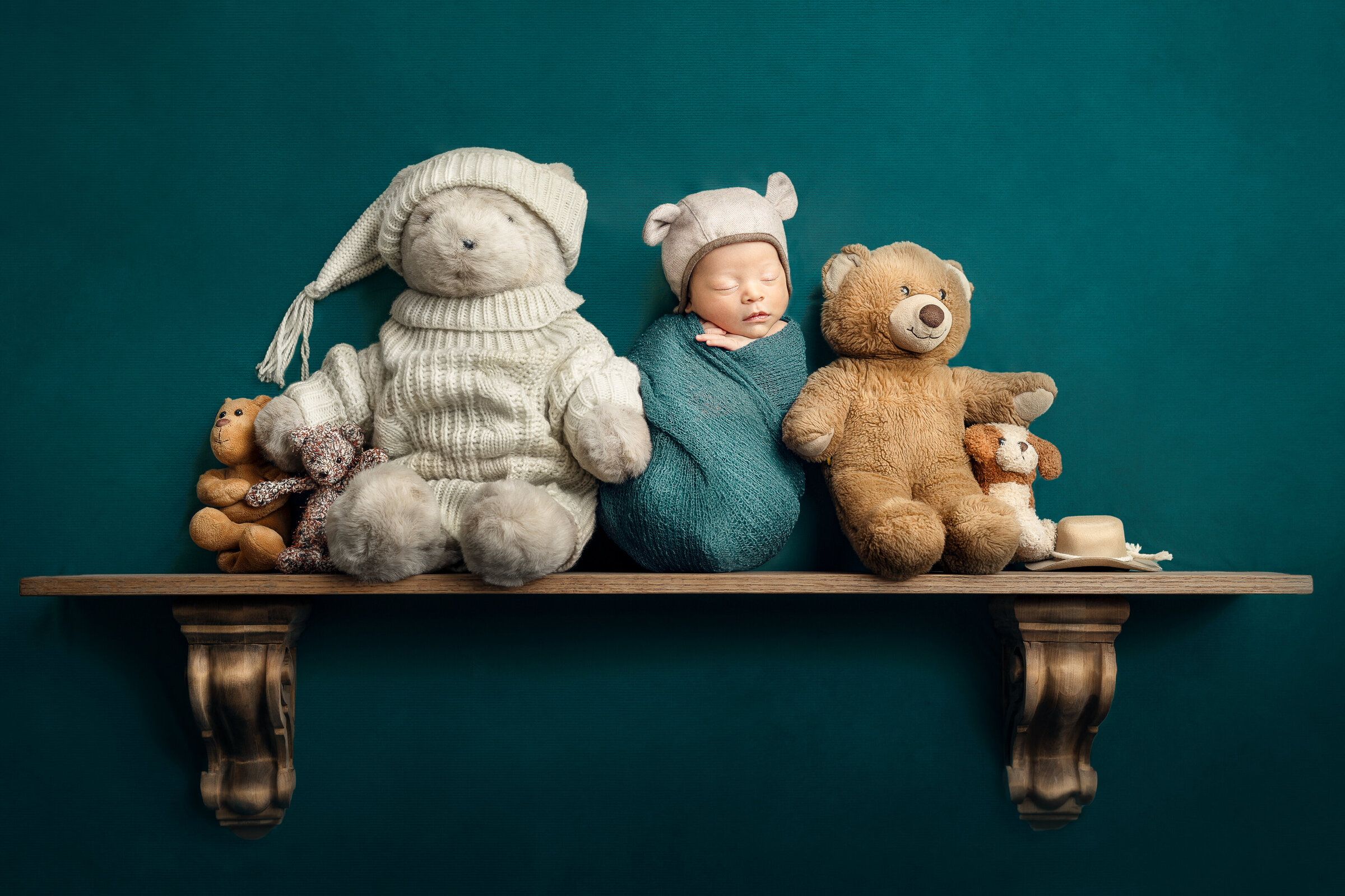 best- newborn portrait photographer in Northwest Indiana and Chicagoland area. near me photographer