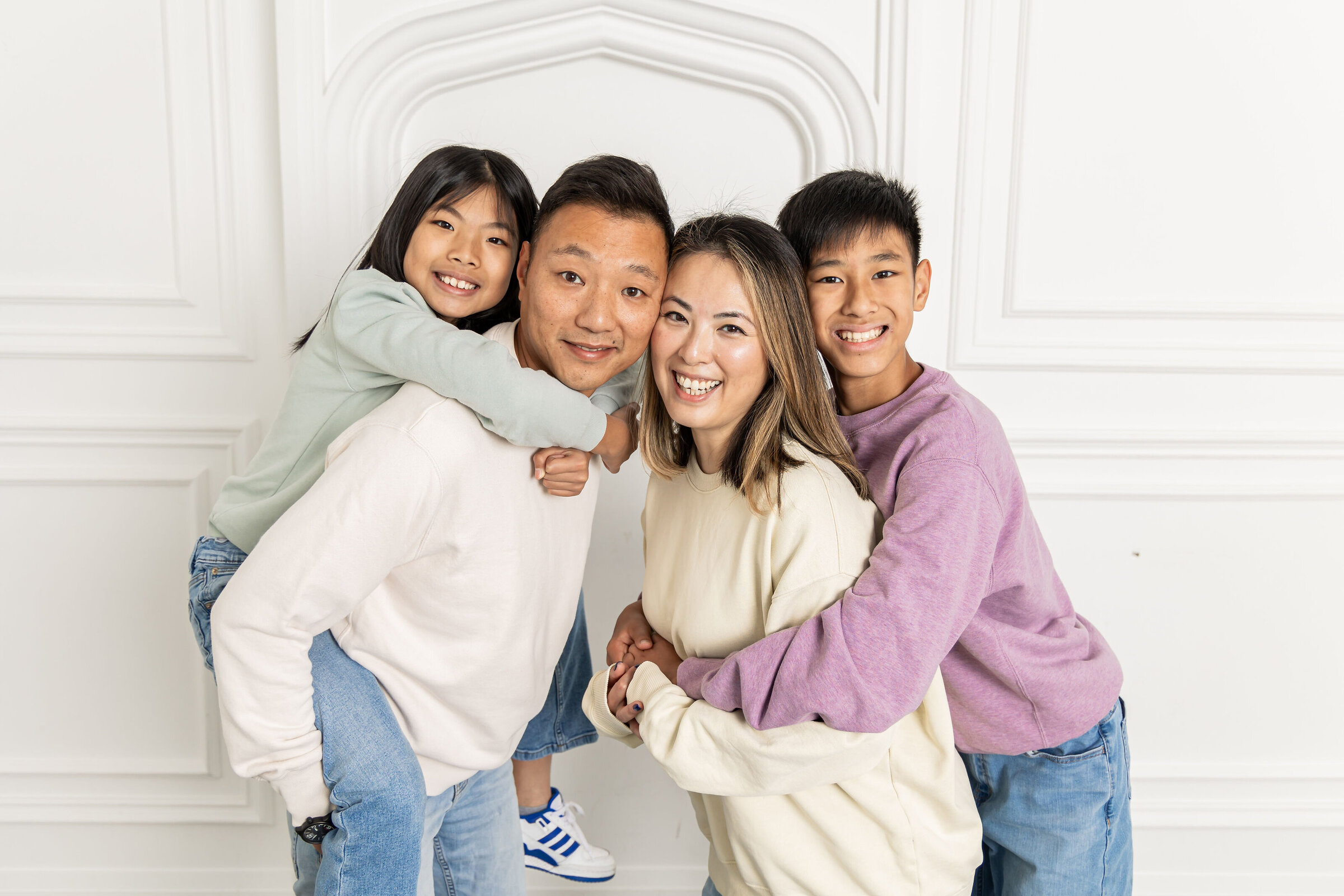 MASH-Florence+Family-FS-108