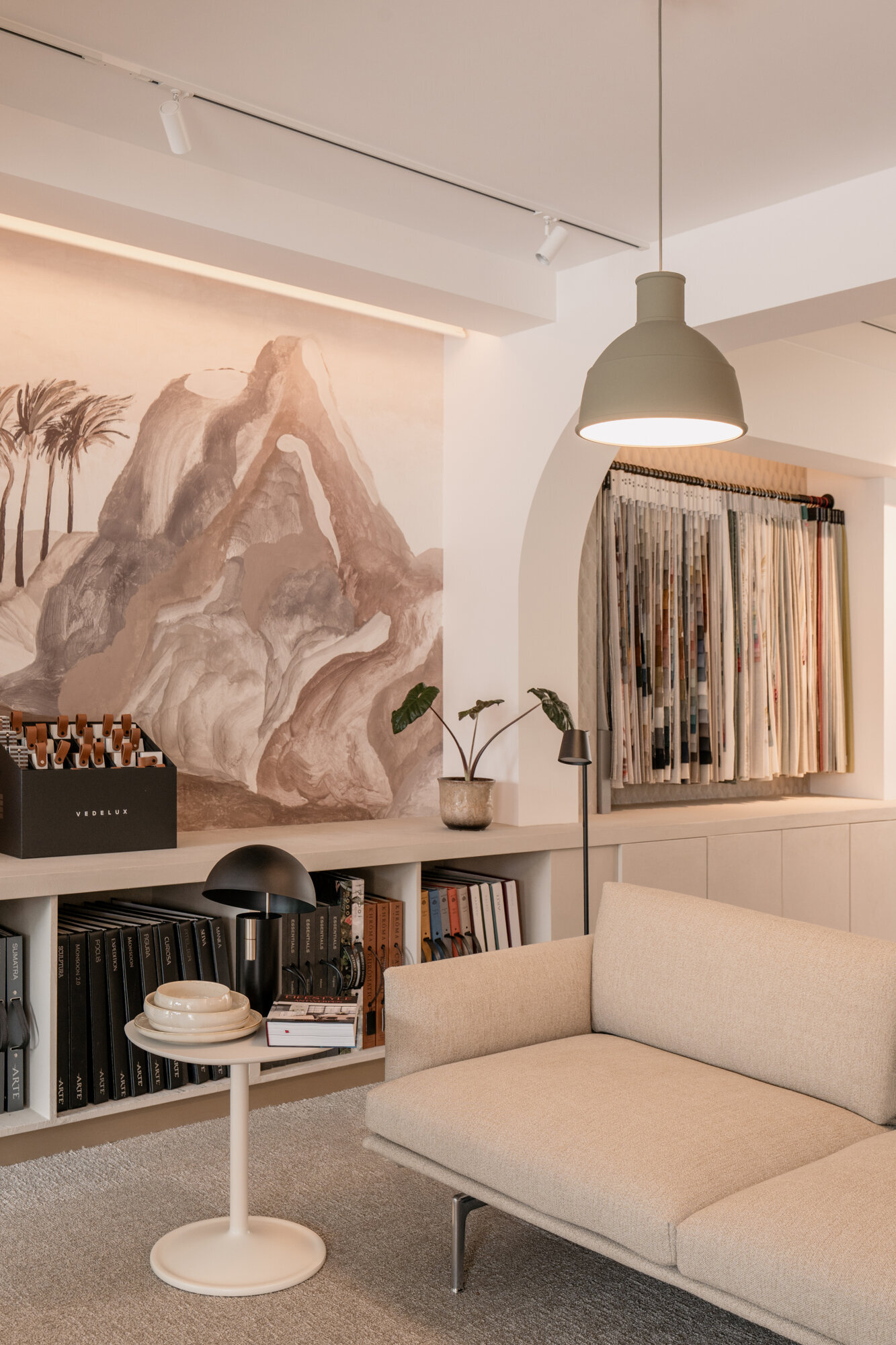 AST-ash studio-Wilca decor-Hannelore Veelaert-A7403842-lo res