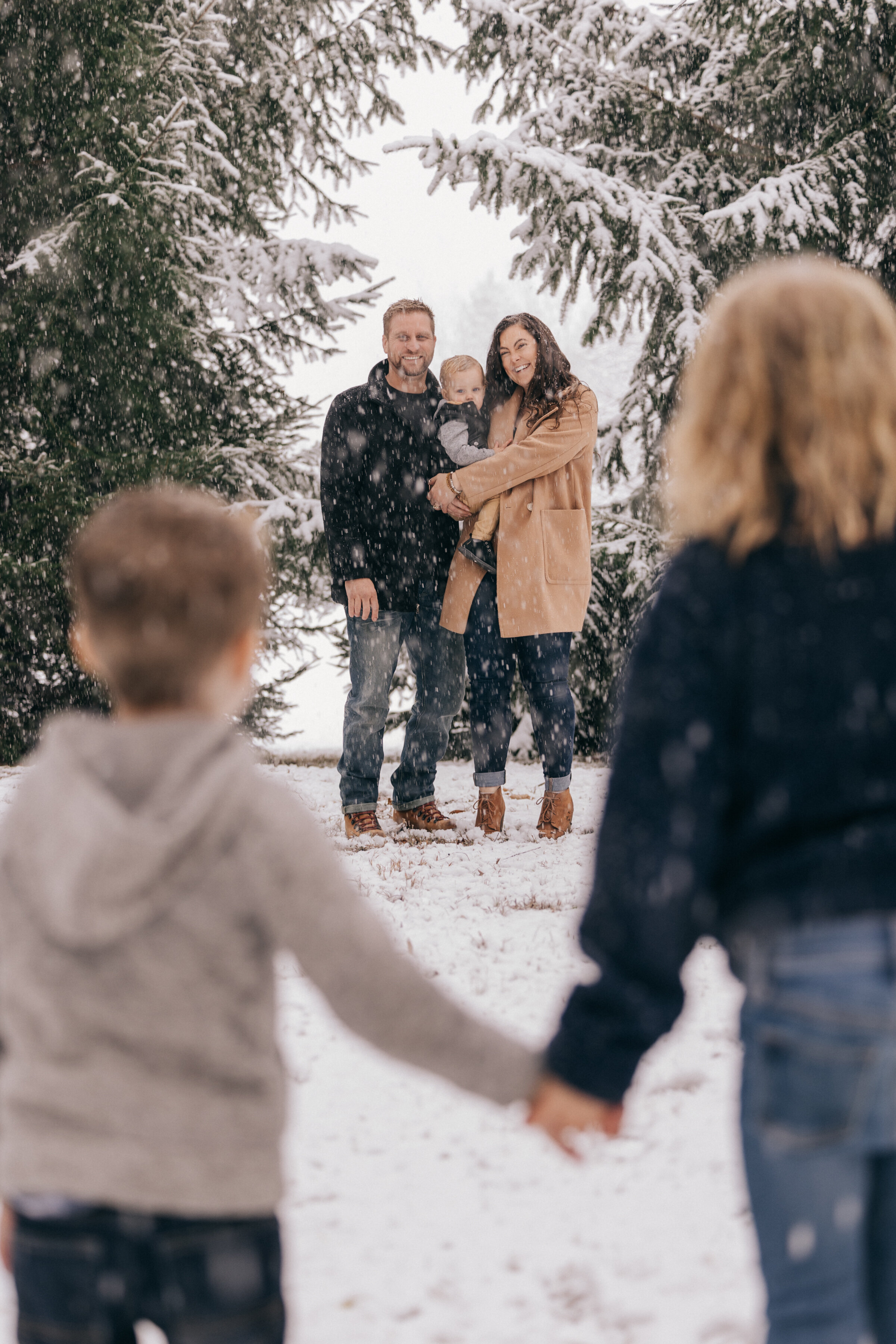 Christmas Family Photography | London, Ontario :: NovaMarkina