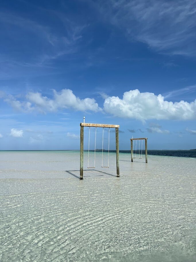 Swing in the sea