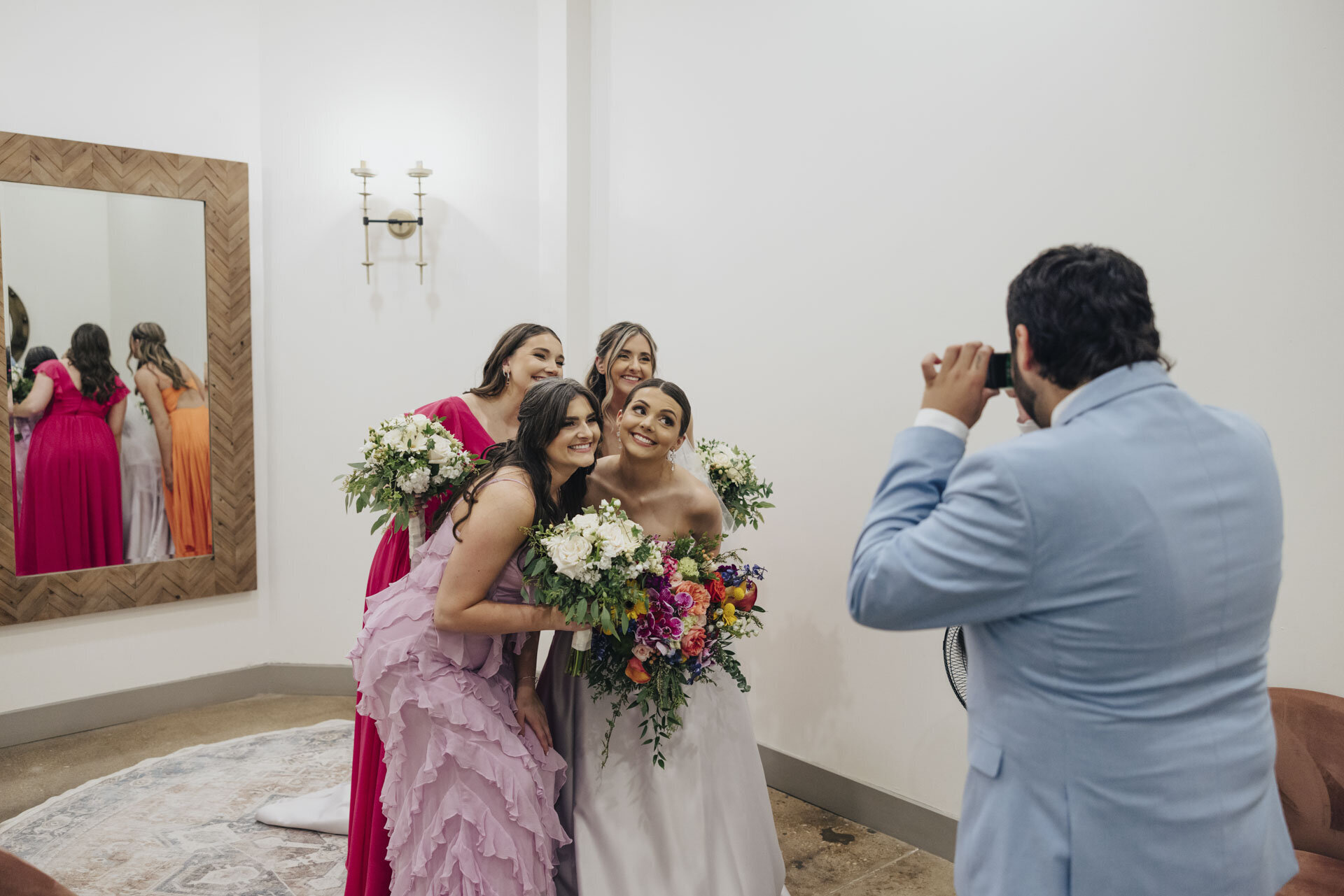 earth-to-madison-dallas-wedding-photographer-for-unique-couples62