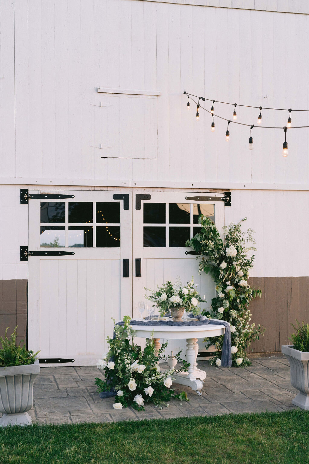 Chic countryside wedding venue in North central Indiana | Sioux-Monti