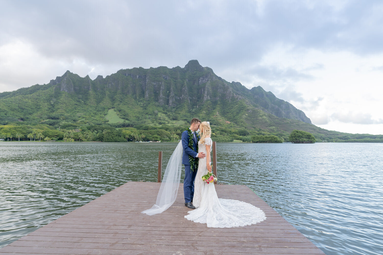 Oahu Wedding Photography by our team of Oahu wedding Photographers