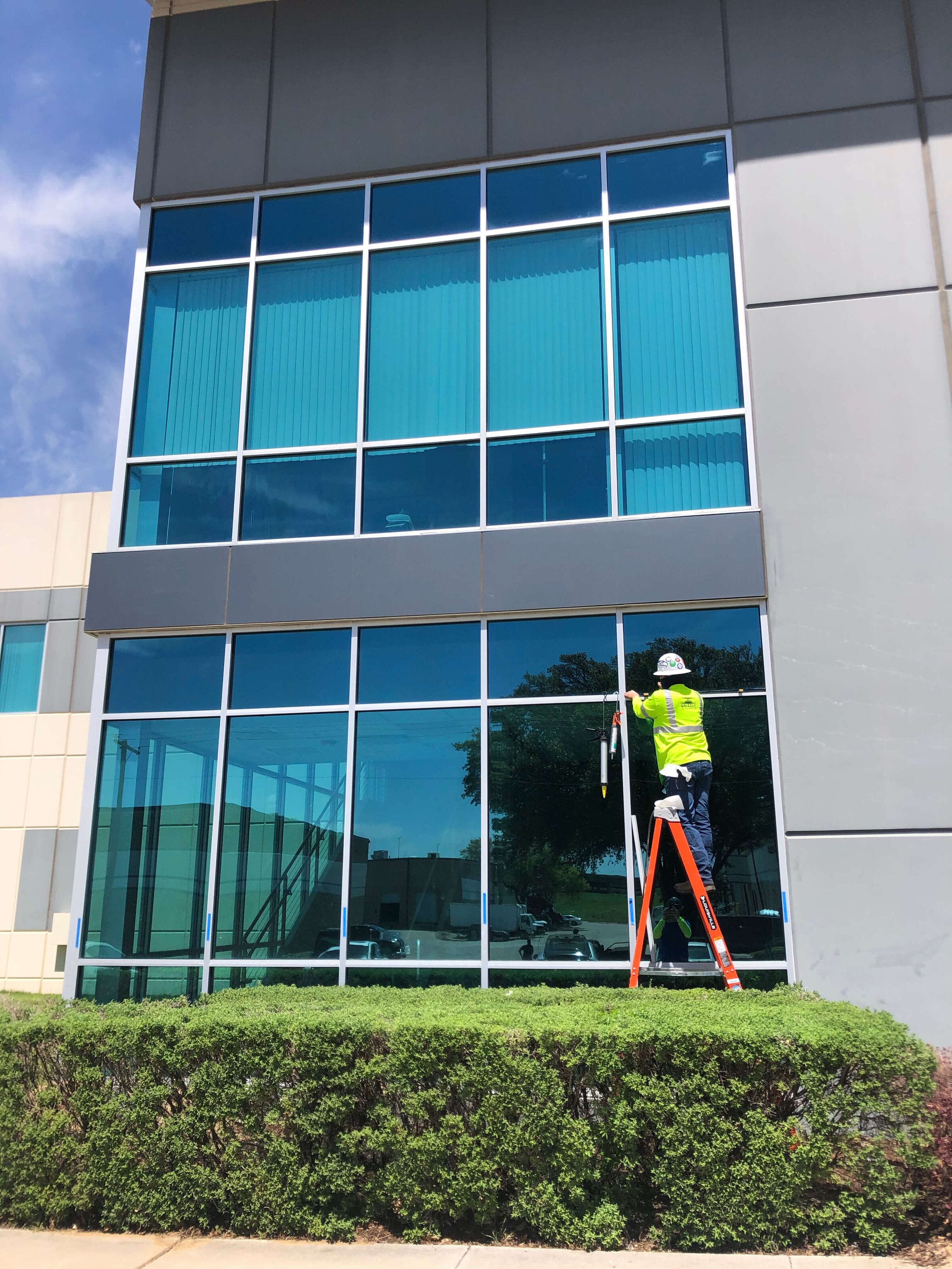 20210408_182518667_iOS