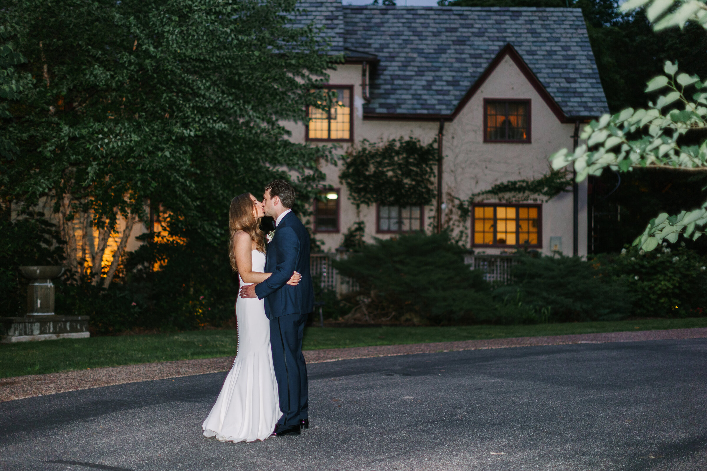 The Grove Redfield Estate Summer Wedding Ashlee Cole Photography-8110