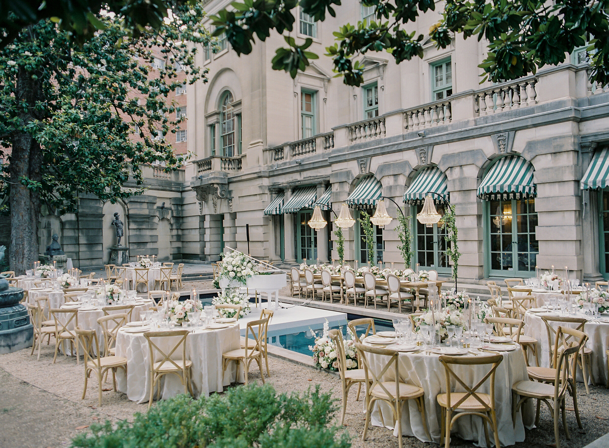 _Anderson_House_DC_Fine Art Film Wedding Luxury Photographer Pam Barefoot Bride _Vicki_Grafton_Photography.JPG102