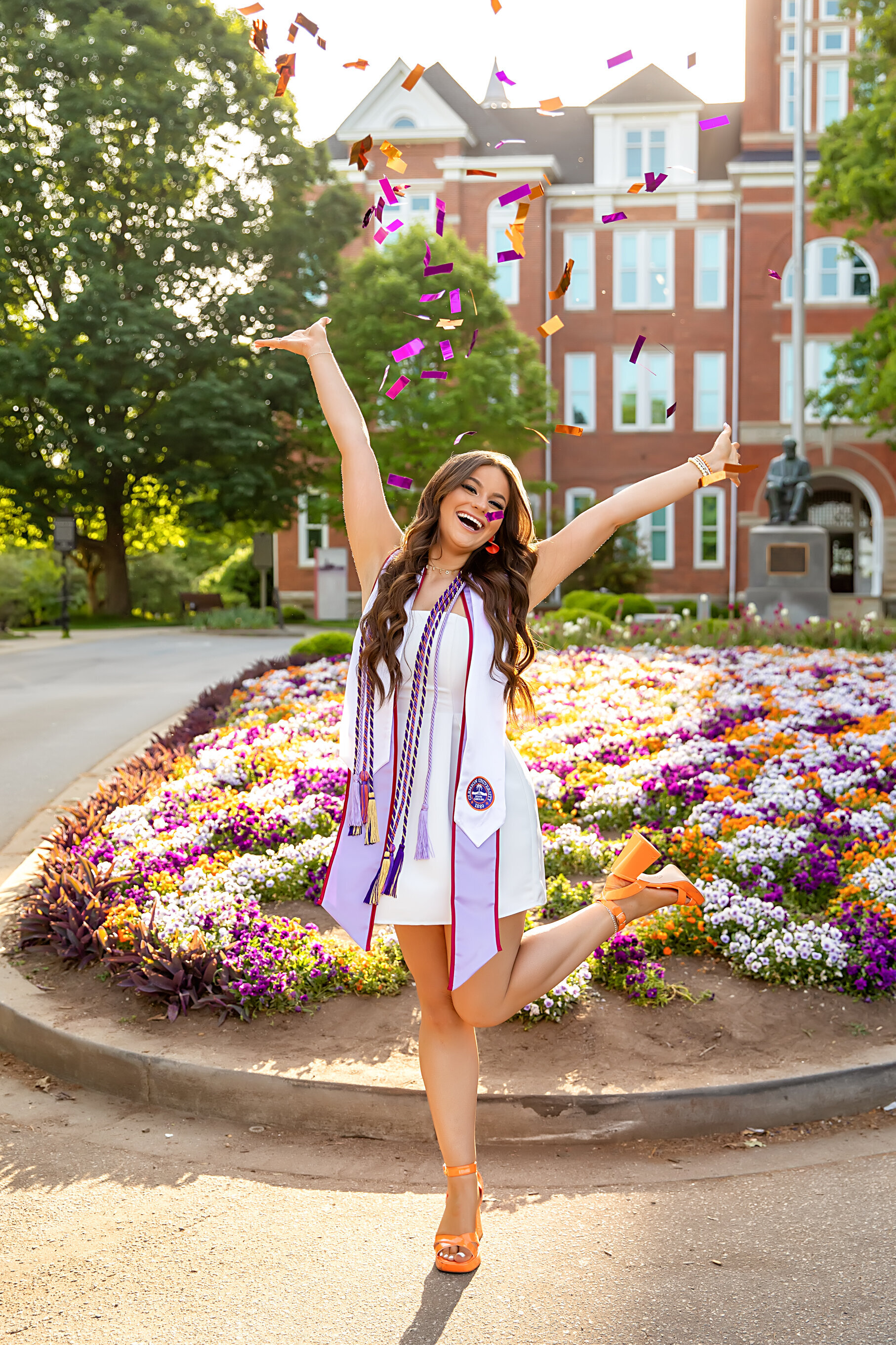 329a8756Ashleigh-Snyder-clemson-senior-graduate-photographer