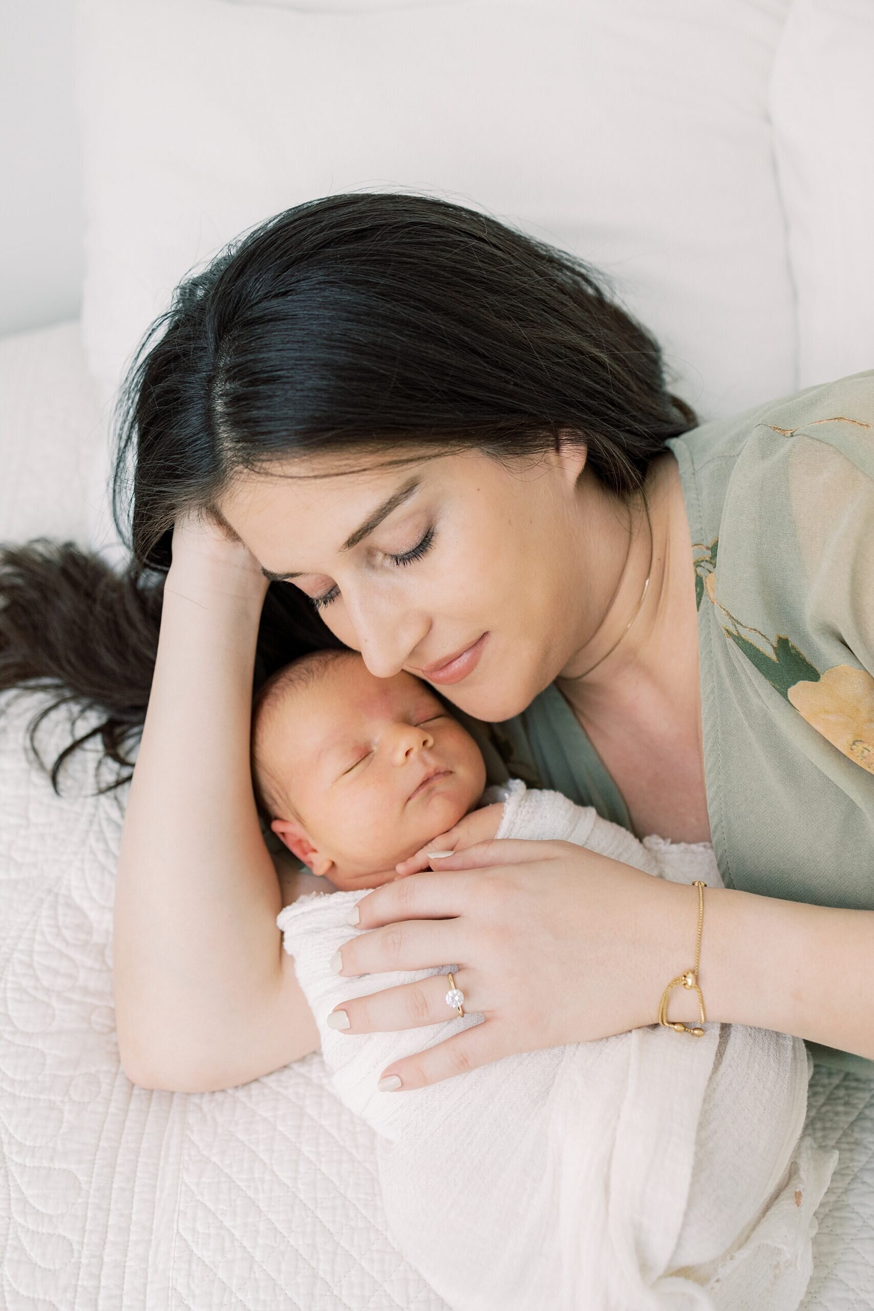 PA-Newborn-Portraits-at-Home_Samantha-Jay-Photography_118-scaled