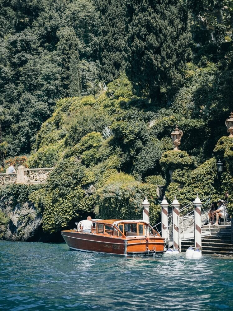 peter-thomas-olFJHLX1K8U-unsplash