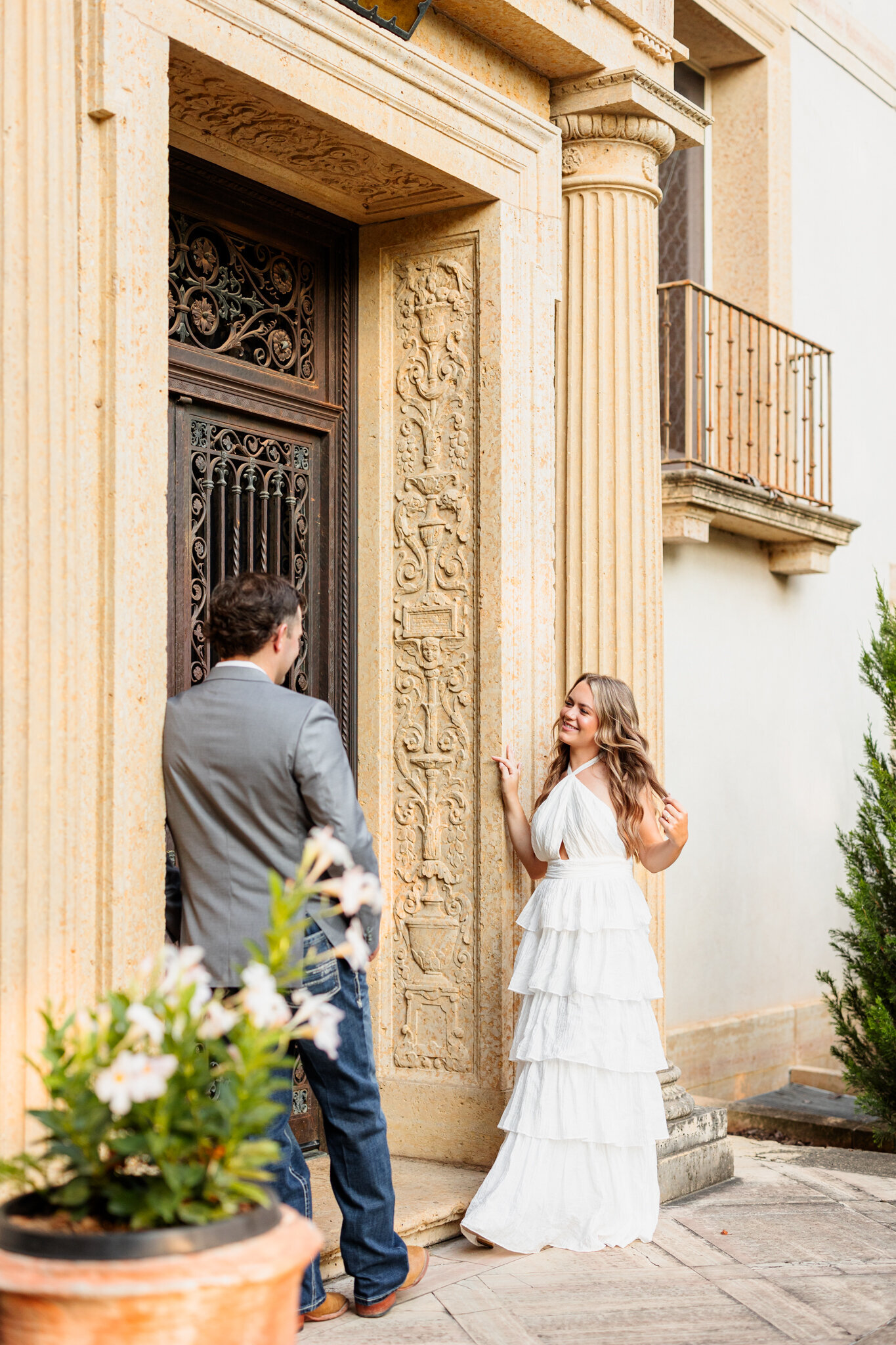 woodward-park-philbrook-museum-engagement-photos-073