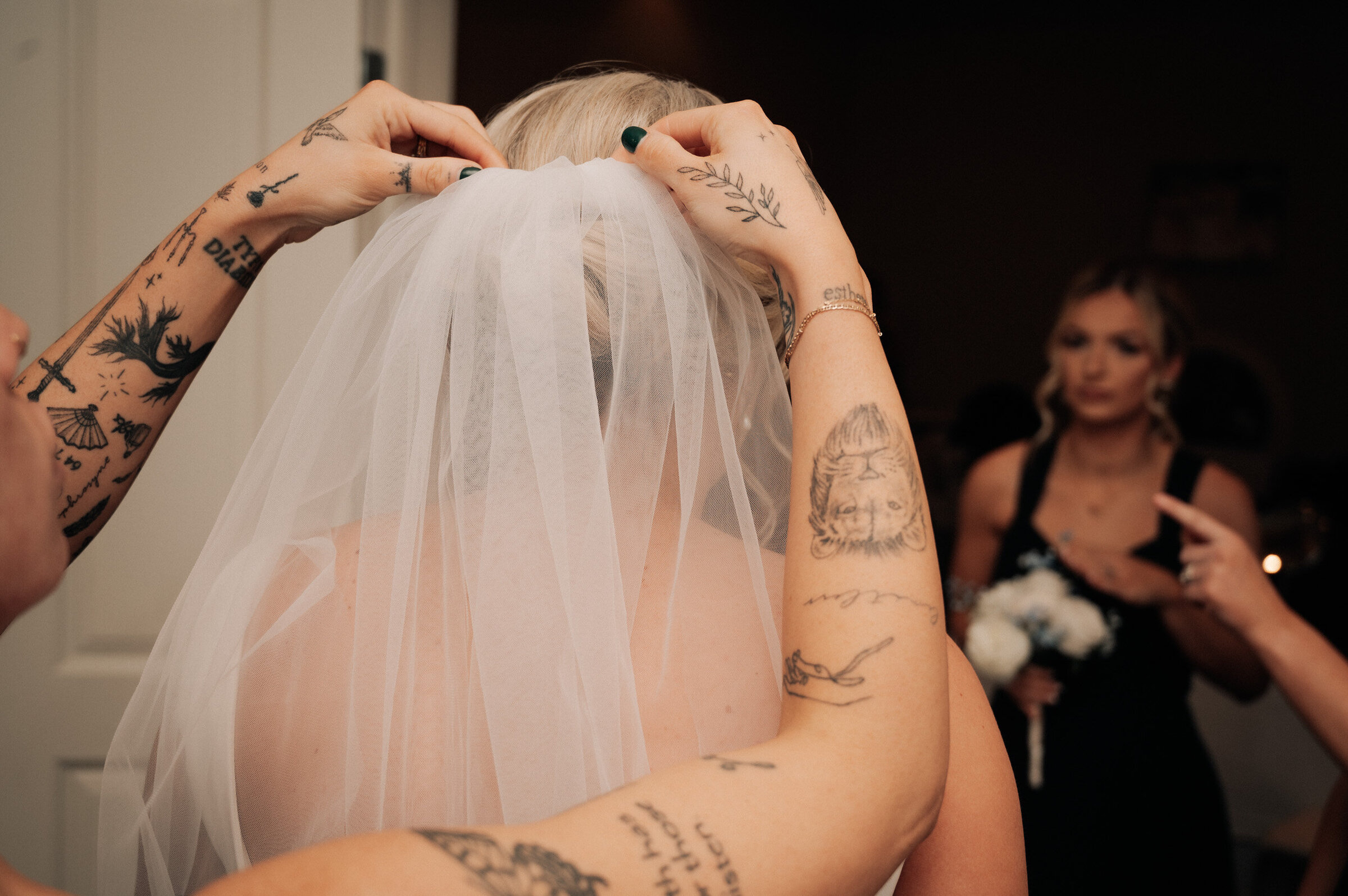 Bridal prep at Carter Plantation Golf Course in Springfield, LA
