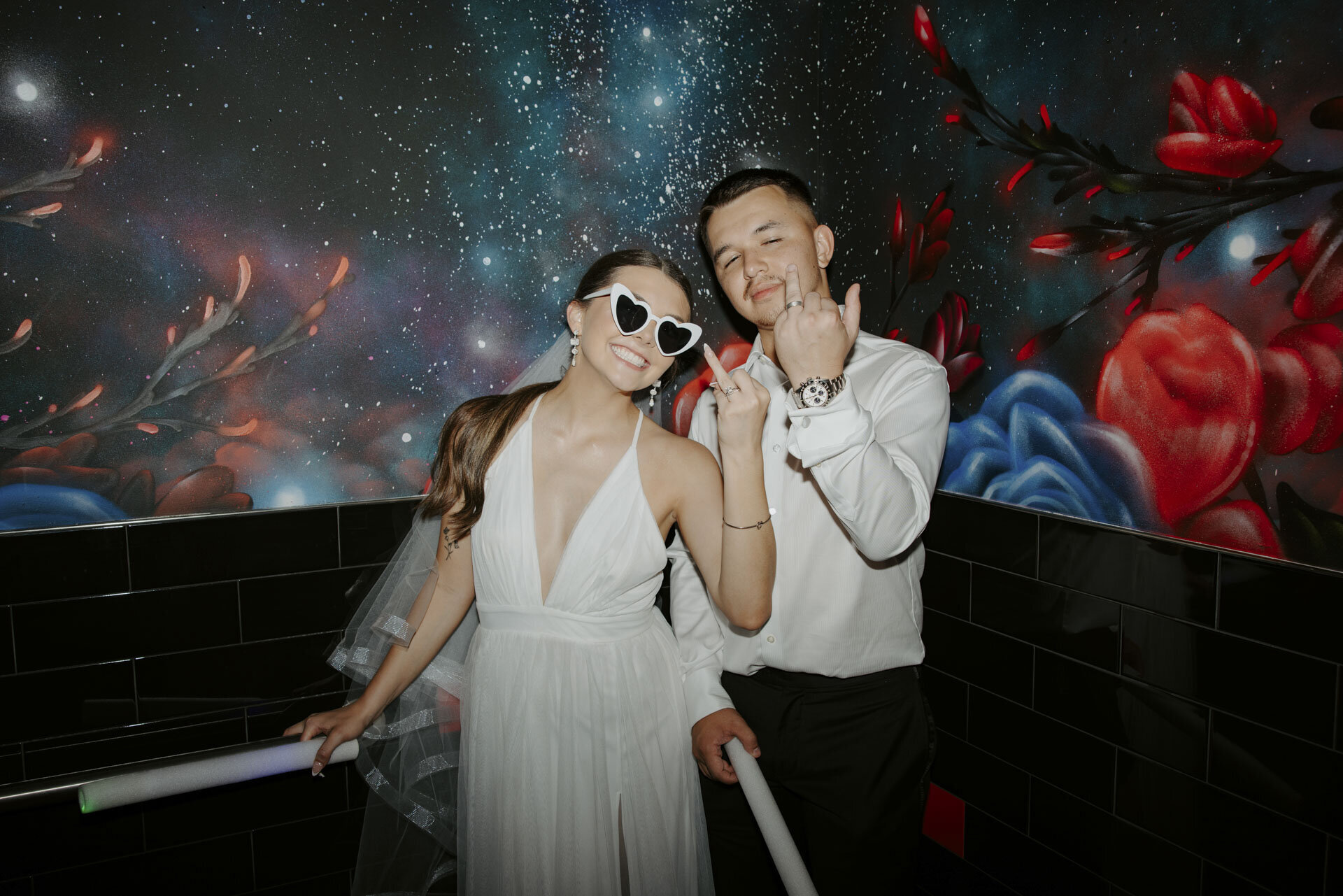 earth-to-madison-dallas-wedding-photographer-for-unique-couples87