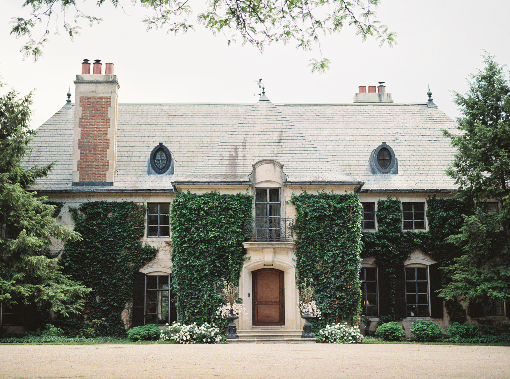 Green Crest Manor Michigan Wedding Editorial-83
