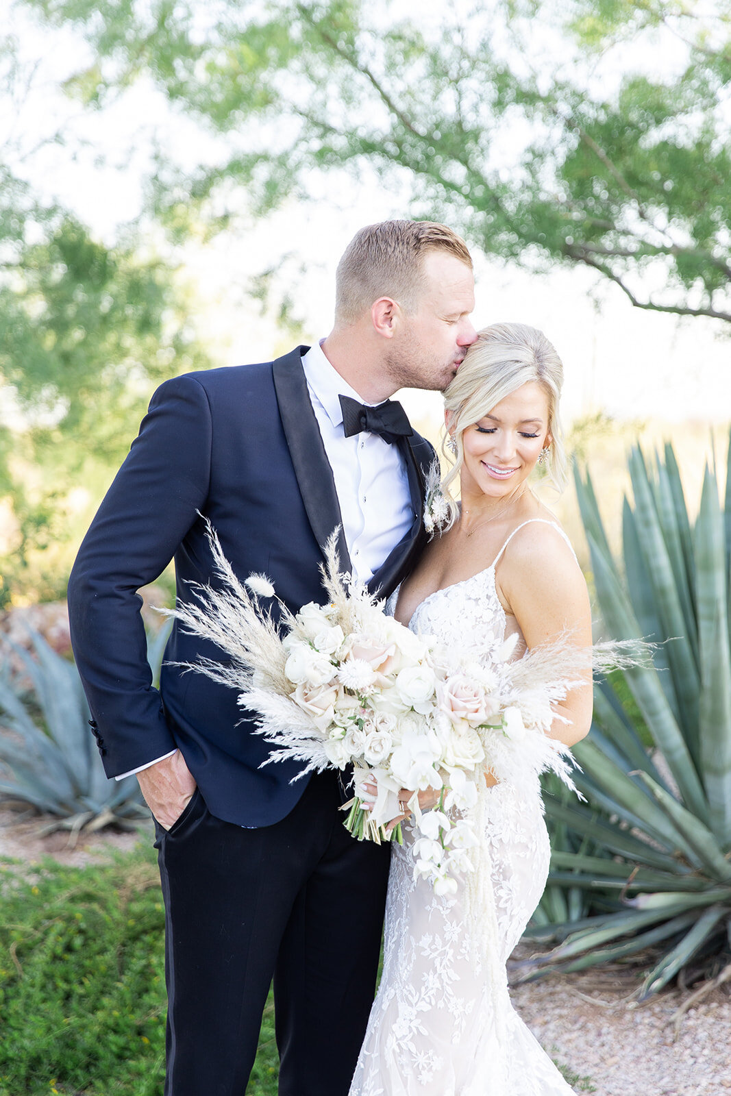 Karlie Colleen Photography - Ashley & Grant Wedding - The Paseo - Phoenix Arizona-680