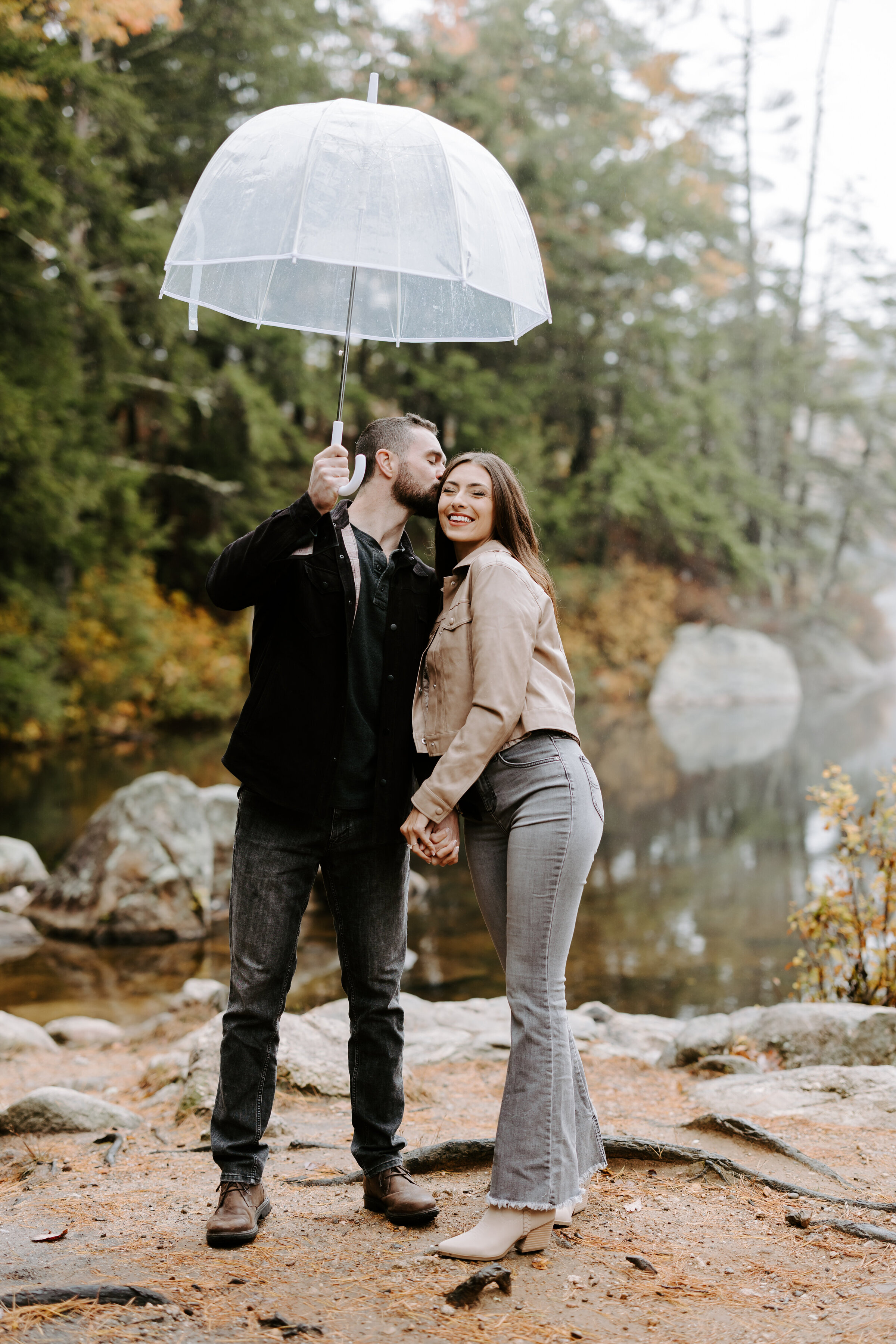 Engagement photos in New Hampshire, Gabrielle Shoots Photography, wedding and portrait photographer