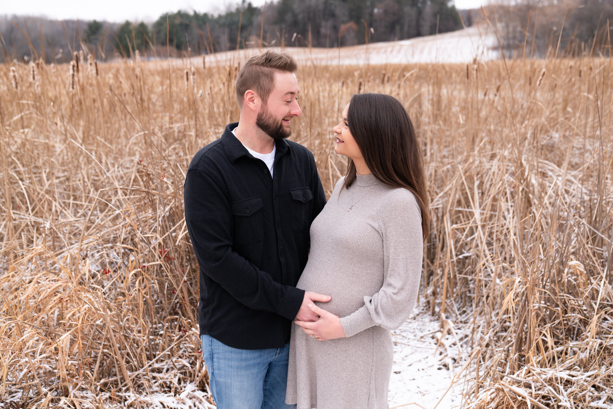 Winter maternity pictures